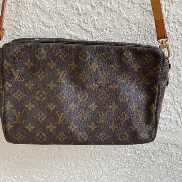 AUTHENTIC LOUIS VUITTON CROSSBODY REFURBISHED 80S BAG Pouch & Dustbag & Shopper - Picture 15 of 16